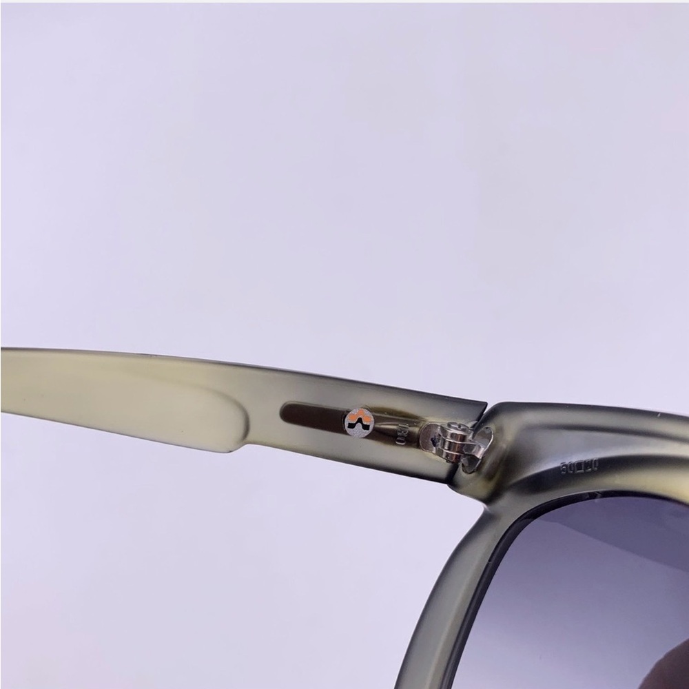 Pre-owned ‘Christian Dior Vintage Green Sunglasses 2009 571 Blue Lens’ - Picture 5 of 6